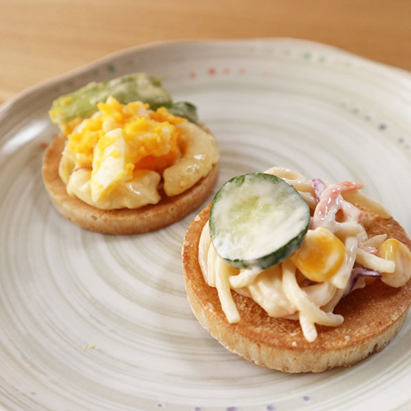 (商品画像) 【無添加】小麦粉とお塩のみで焼き上げた 【PLAIN素焼き☆満月ポン】（60ｇ×5入）