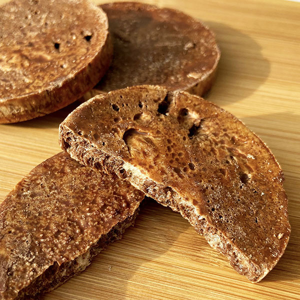 (商品画像) 生地の中までチョコたっぷり 【チョコ満月ポン】３パック